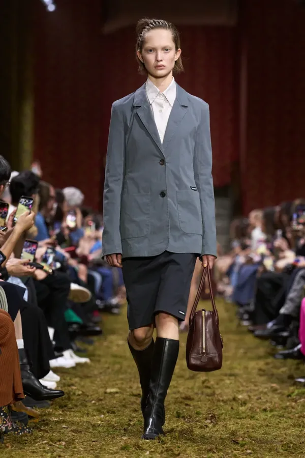 miu_miu_outfit