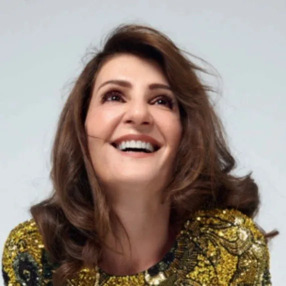 https://www.instagram.com/niavardalos/