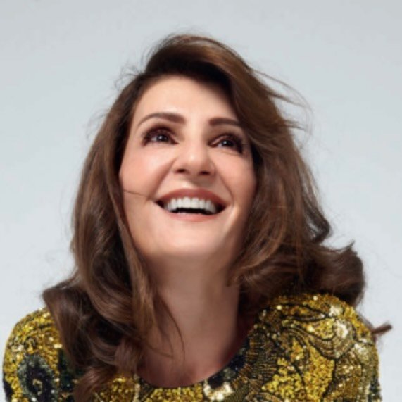 https://www.instagram.com/niavardalos/