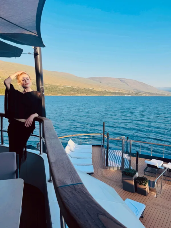https://www.instagram.com/nicolekidman/