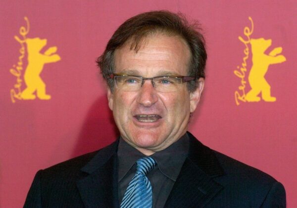 Τα παιδιά του Robin Williams ανοίγουν ξανά το Instagram του μετά από 12 χρόνια