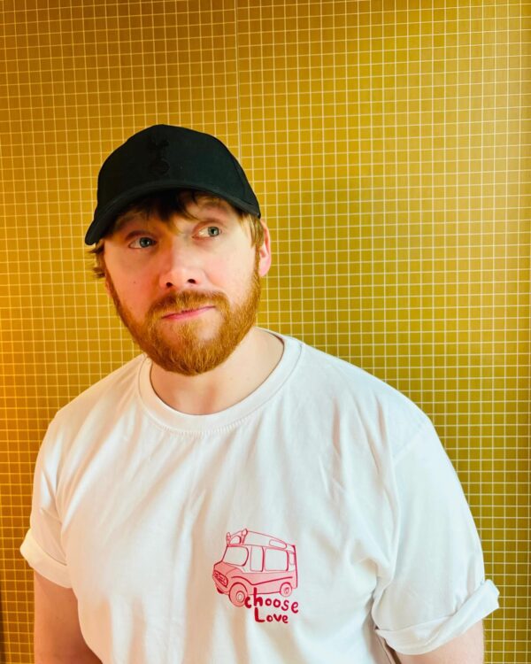 https://www.instagram.com/rupertgrint/?hl=el