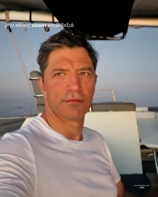 https://www.instagram.com/sakisrouvas/
