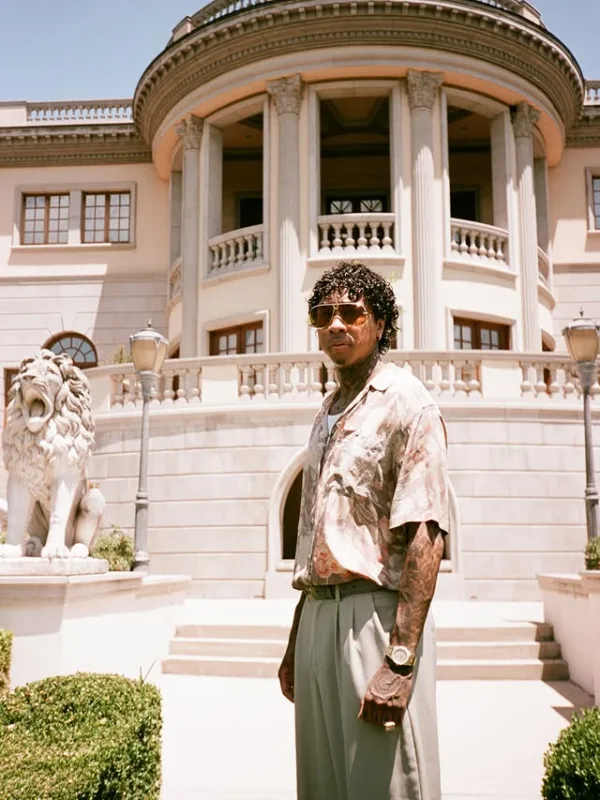 https://www.instagram.com/tyga/