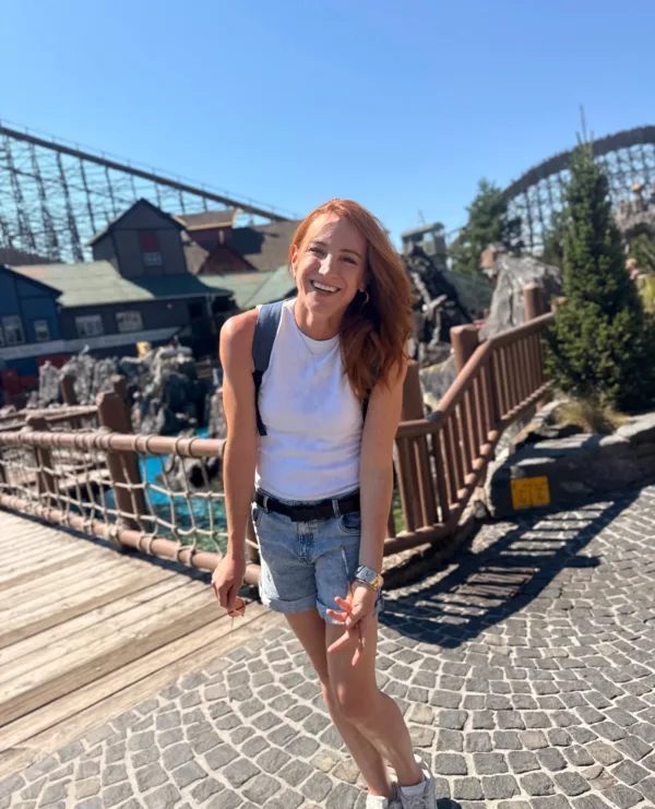 https://www.instagram.com/stefaniagoulioti/