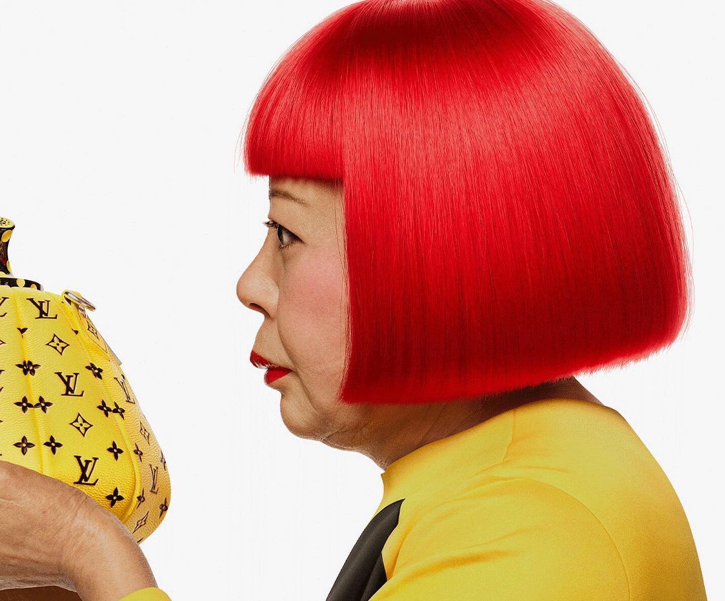 Yayoi Kusama: O οίκος Louis Vuitton αποχαιρετά τη γυναίκα που έντυσε τις τσάντες του με βούλες