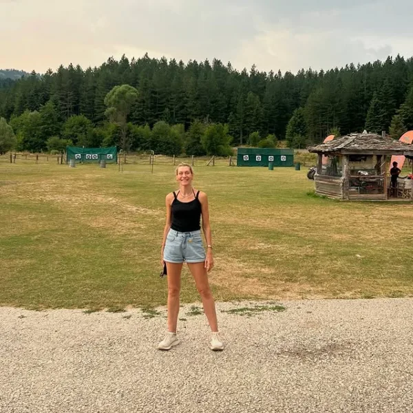 https://www.instagram.com/zetadouka