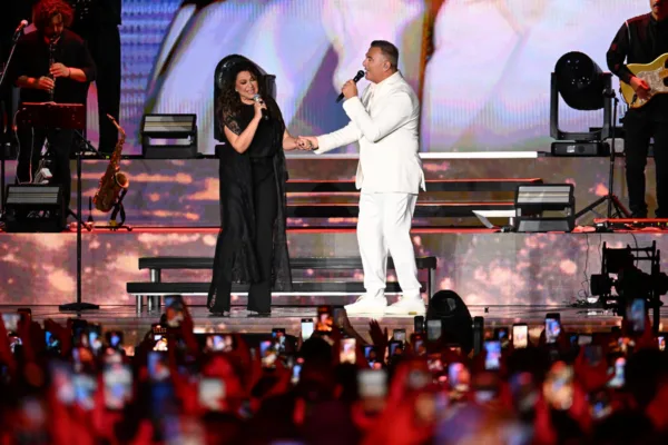 30_xronia_sinaylia_antonis_remos (1)