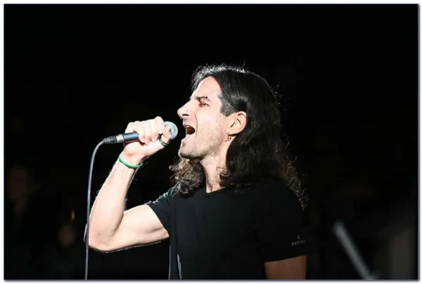 https://www.instagram.com/angelos_theodorakis/