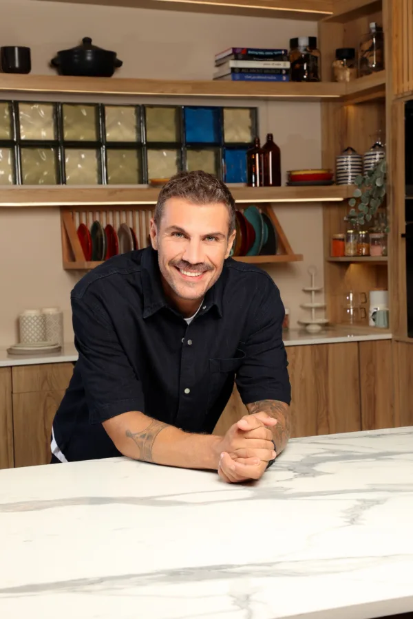 akis petretzikis