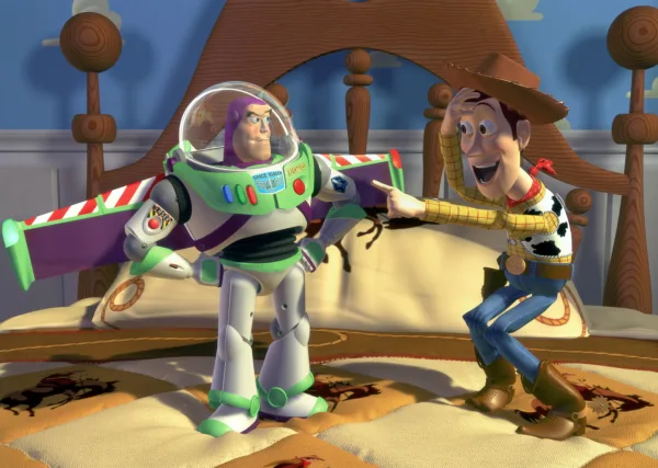 Ο Buzz Lightyear και ο Woody από το Toy Story στο πλαίσιο του Φεστιβάλ ANIMASYROS 2026.