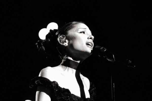 Ariana Grande: Ο ρόλος στο «American Horror Story» που δεν ήρθε ποτέ – Το crossover που έμεινε στα σχέδια