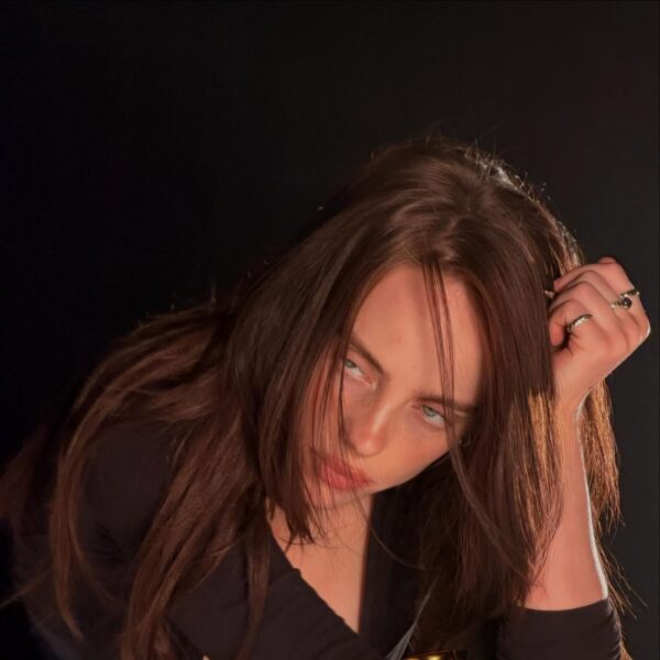 https://www.instagram.com/billieeilish