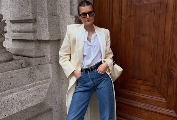 6 statement τρόποι να απογειώσεις τα jeans σου φέτος το φθινόπωρο