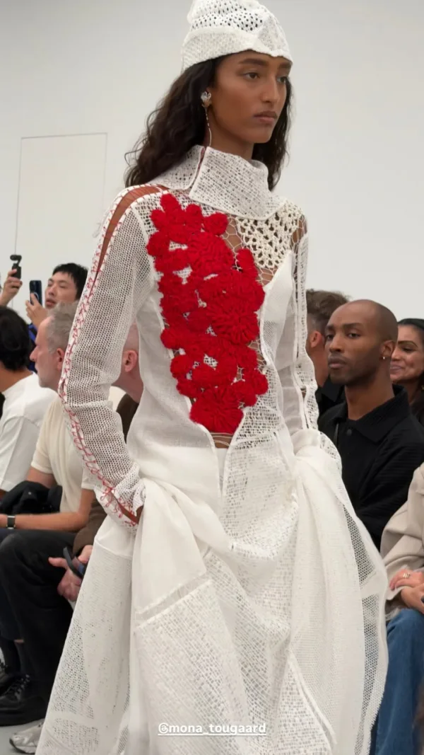 https://www.instagram.com/newbottega