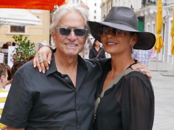 Catherine Zeta-Jones: Η τρυφερή φωτογραφία με τον Michael Douglas για τα κοινά τους γενέθλια