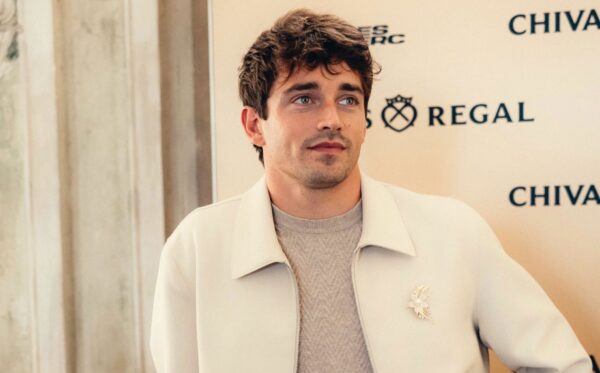 Ο Charles Leclerc έγινε DJ για ένα δευτερόλεπτο και έφερε την καταστροφή!