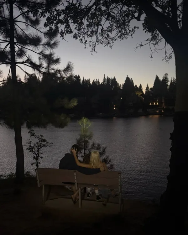 https://www.instagram.com/xtina/
