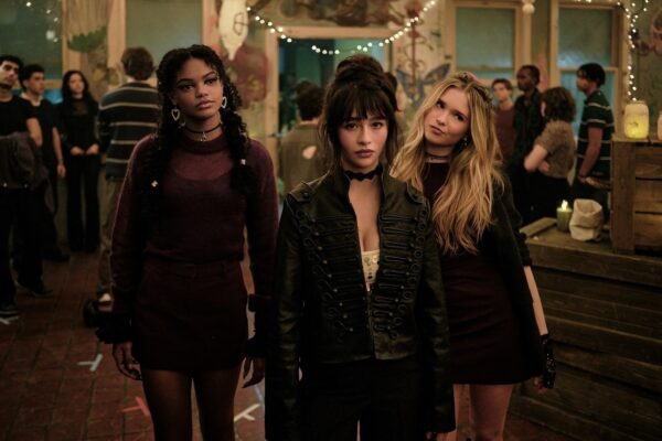 «Coven Academy»: Η νέα σειρά μαγείας έρχεται με ένα soundtrack-έκπληξη