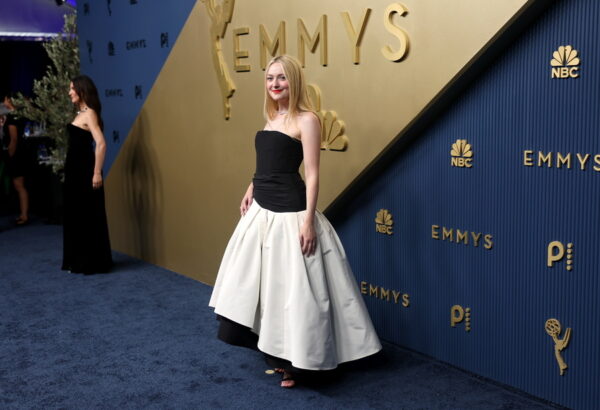 dakota_fanning_vraveia_emmy