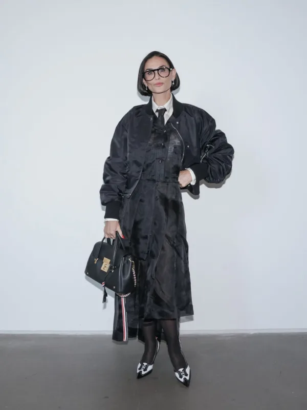 https://www.instagram.com/demimoore/