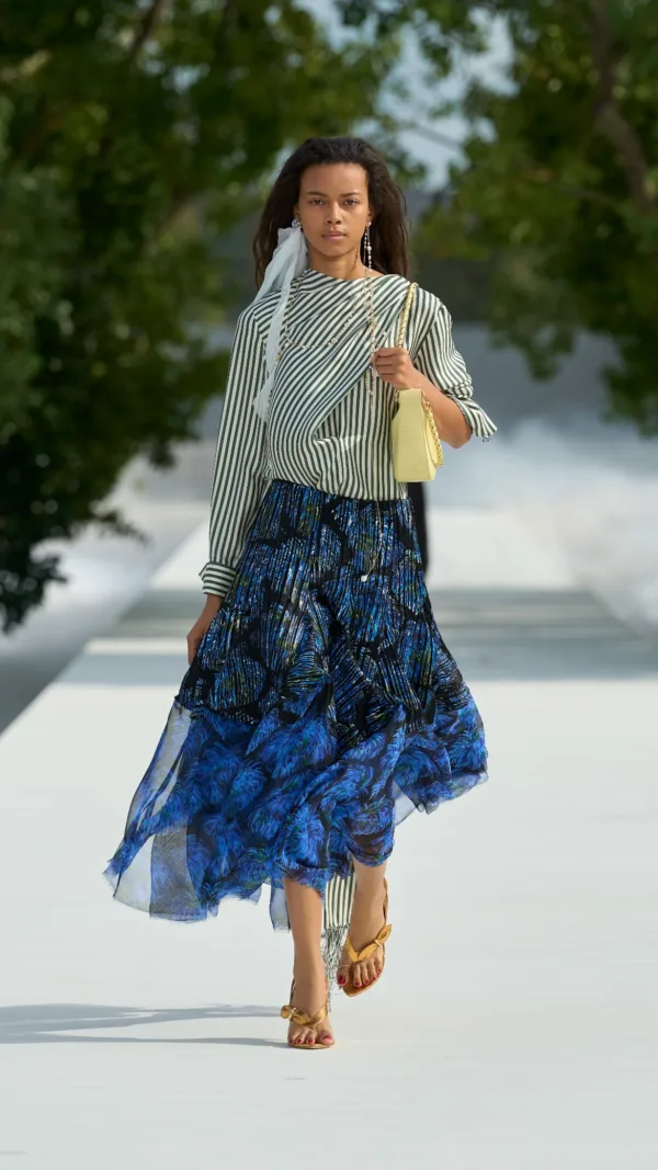 https://www.instagram.com/dior/?hl=el