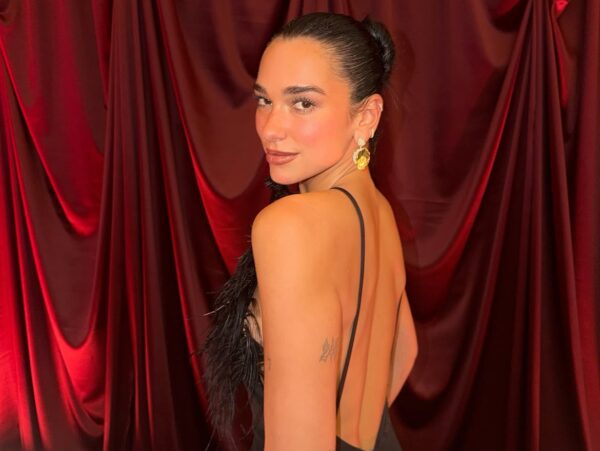 Το ξέφρενο γλέντι της Dua Lipa σε οικογενειακό γάμο – Δες το βίντεο