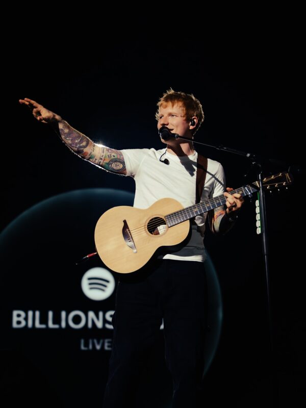 Ed Sheeran: Τι συνέβη με τα εισιτήρια μετά την απομάκρυνση του Macklemore – Πτώση πάνω από 50%