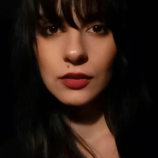 https://www.instagram.com/effierassia_official/
