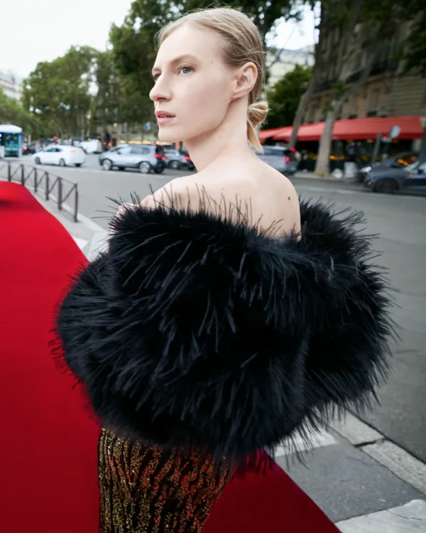 https://www.instagram.com/eliesaabworld/