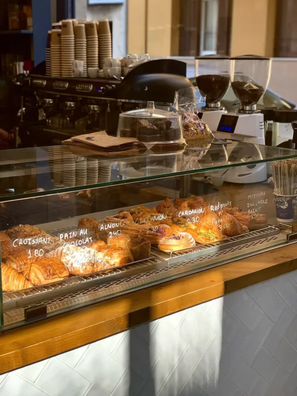 https://www.instagram.com/fika.athens/