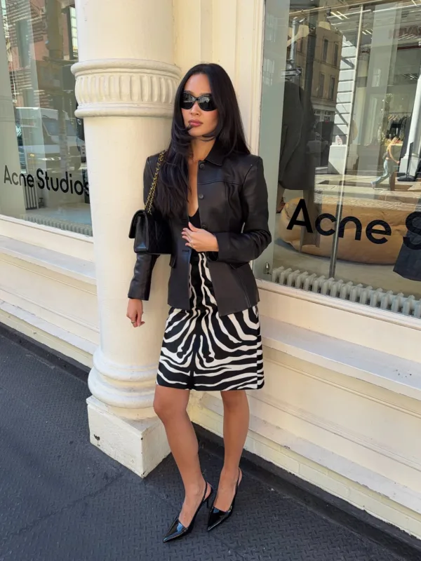 fitted_skirt_goves_fousta
