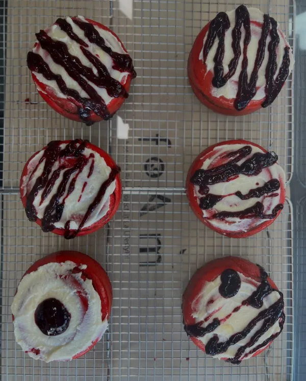 https://www.instagram.com/foam.lifestyle.bakeproject/
