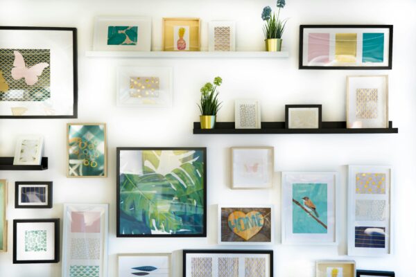 «Emotional Framing»: Το μυστικό των interior designers που μεταμορφώνει την ψυχολογία σου μέσα στο σπίτι