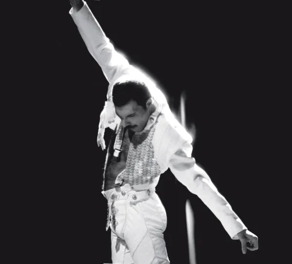 freddi_mercury_outfit