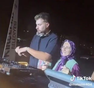 giagia raver_ (1)