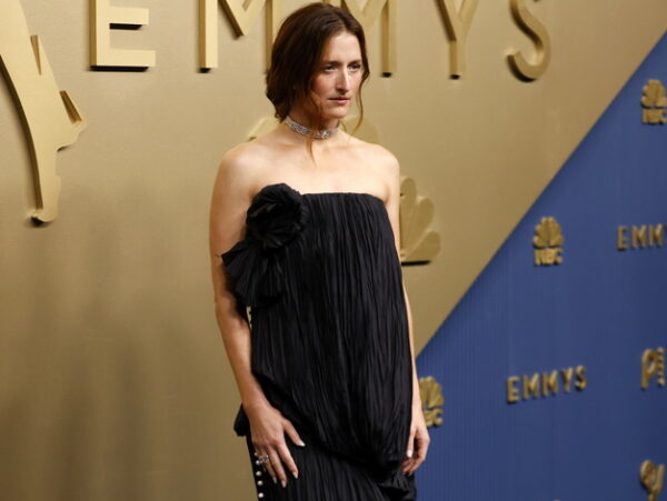 Emmy Awards 2026: Όλες οι iconic εμφανίσεις από το κόκκινο χαλί