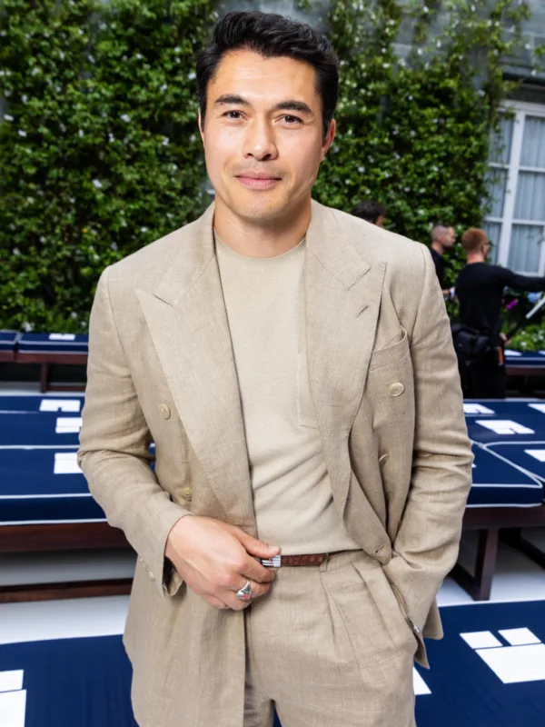 https://www.instagram.com/henrygolding/