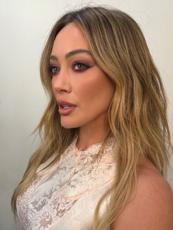 hilary_duff_grammy_museum (1)