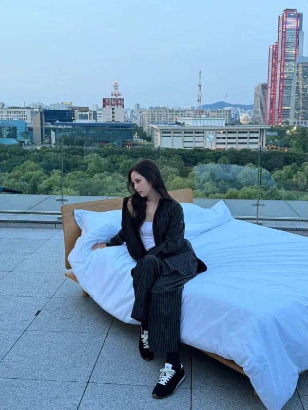 jisoo_fashion_campaign