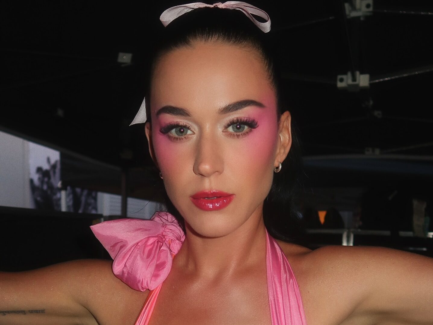 16 χρόνια μετά, το «The One That Got Away» της Katy Perry επιστρέφει δυναμικά