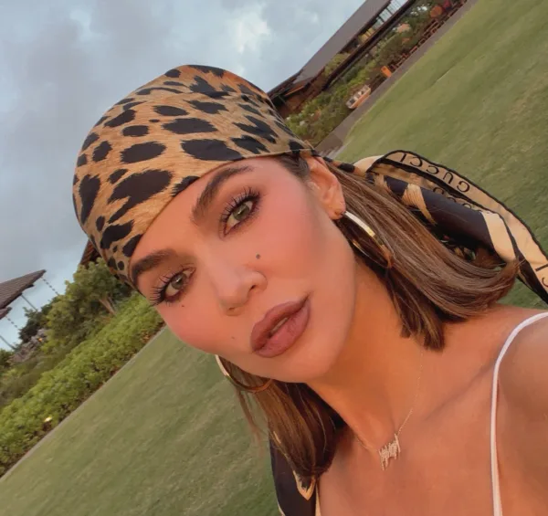 https://www.instagram.com/khloekardashian/