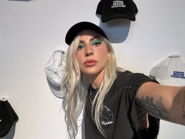Lady Gaga: Η πρώτη εμφάνιση με το νεογέννητο μωρό της στο Los Angeles