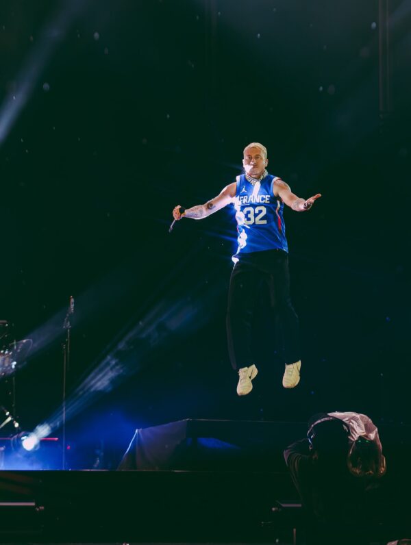 https://www.instagram.com/macklemore/