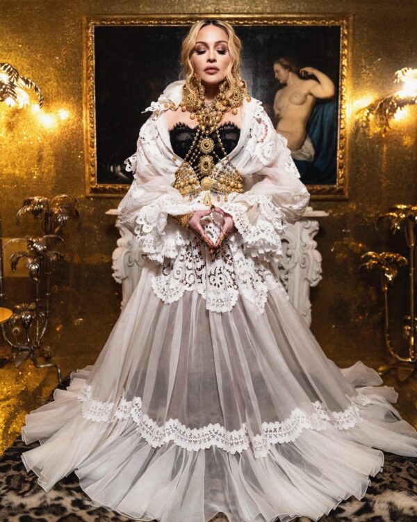 madonna_merita_stylist