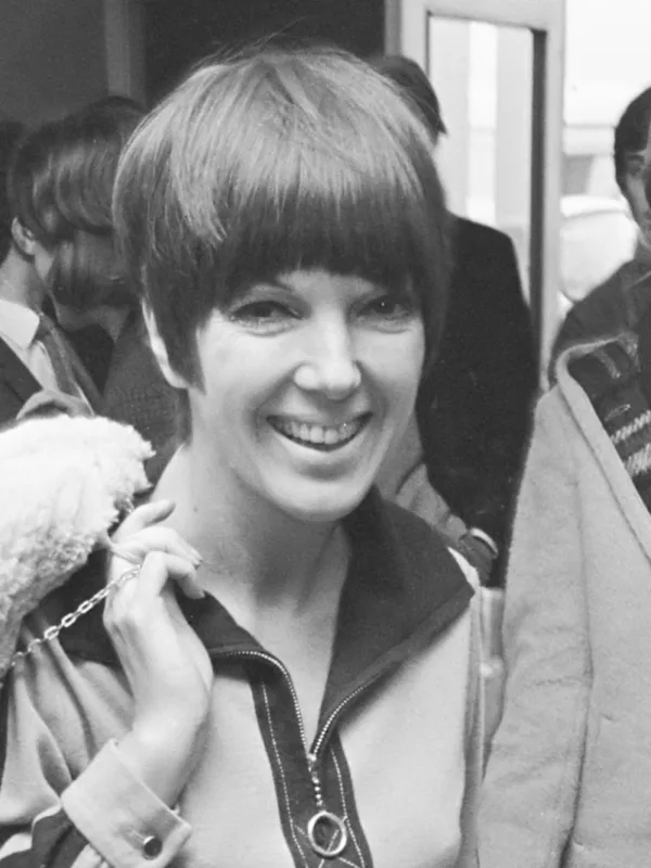 mary_quant_mini_fousta