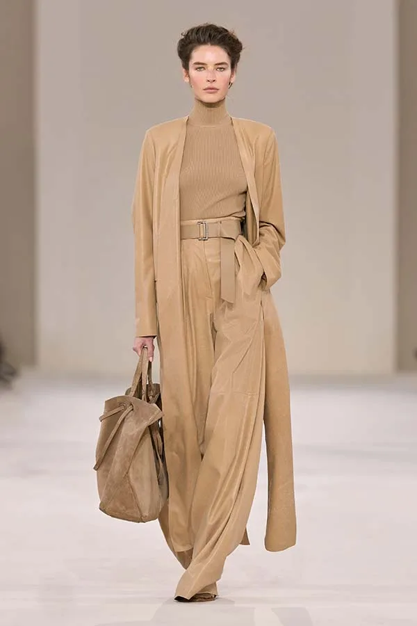 https://gr.maxmara.com/