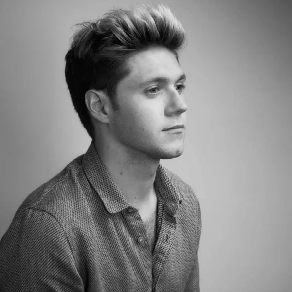 https://www.instagram.com/Niallhoran