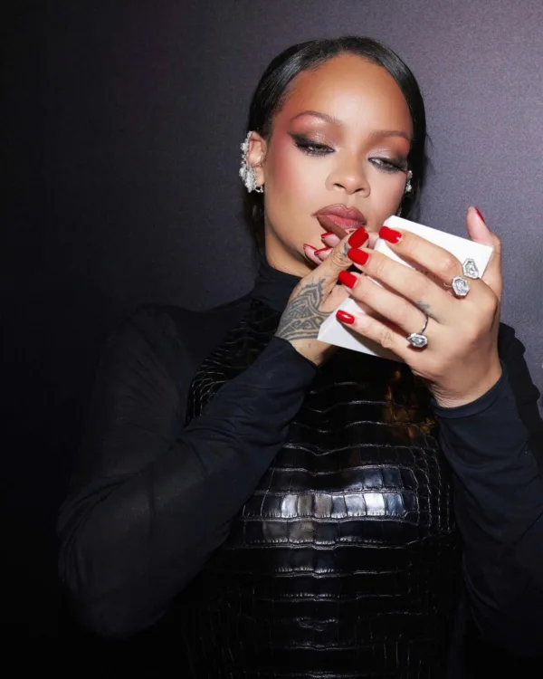 https://www.instagram.com/badgalriri