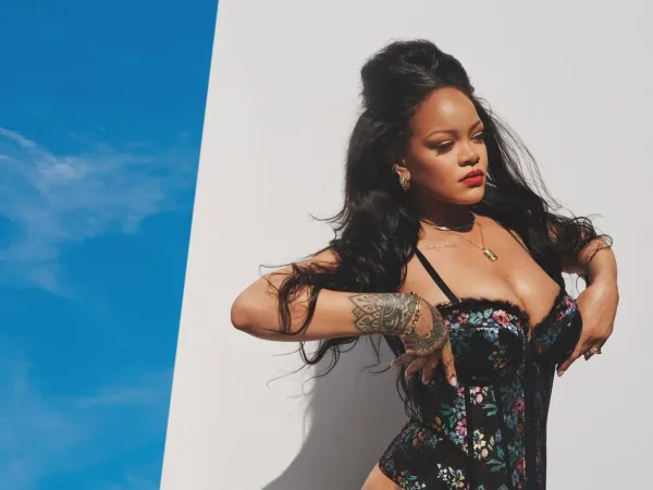 https://www.instagram.com/badgalriri/